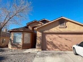 Building Photo - Come take a look at this three bedroom two...