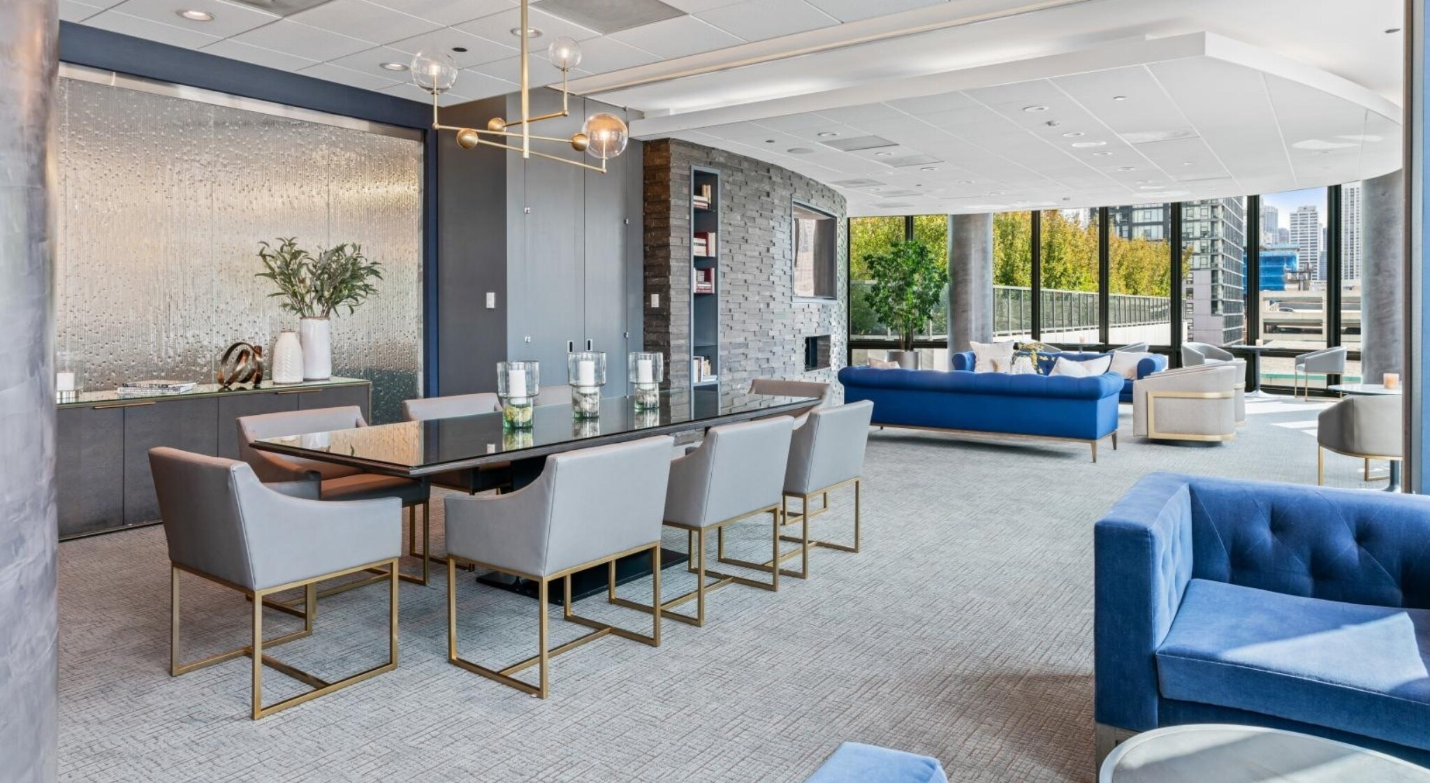 Building Photo - 354 W Hubbard St