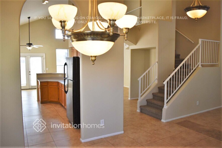 Building Photo - 3519 N 107th Dr