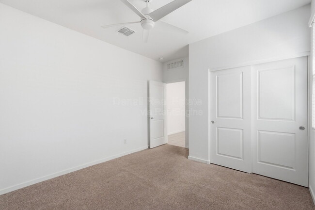 Building Photo - 13300 N 141st Ln