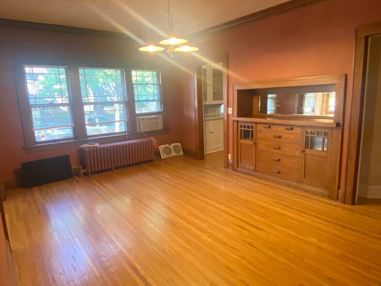 Dining Room - 3401 Emerson Ave S