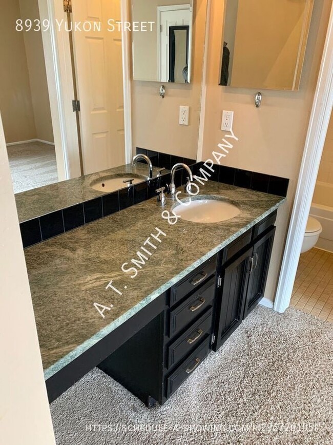 Building Photo - 8939 Yukon St