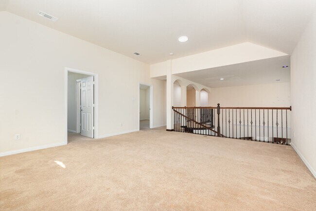 Building Photo - 12453 Tyler Dr