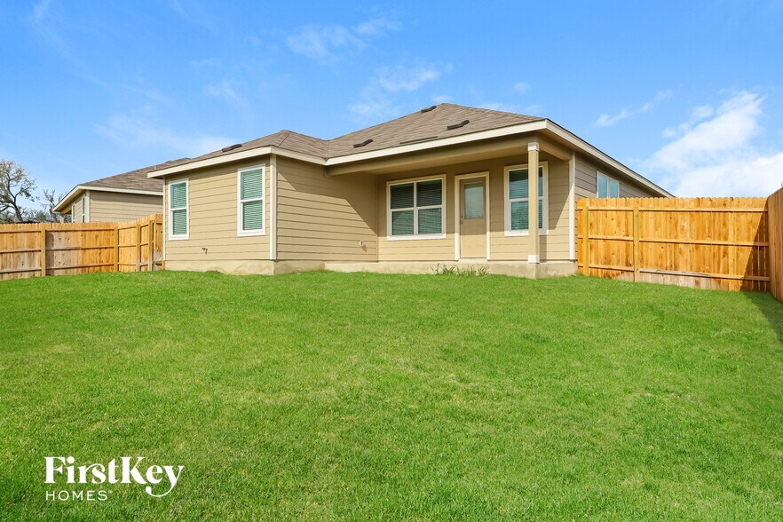 Building Photo - 6727 Hatchery Way