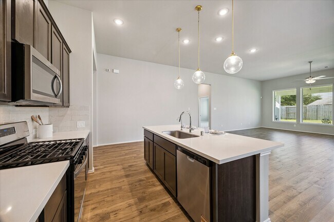 Building Photo - 3212 Bright Maple Dr