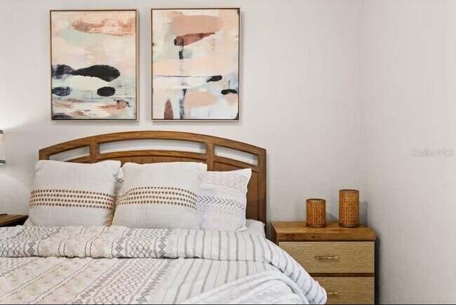 Building Photo - 2715 Lee St