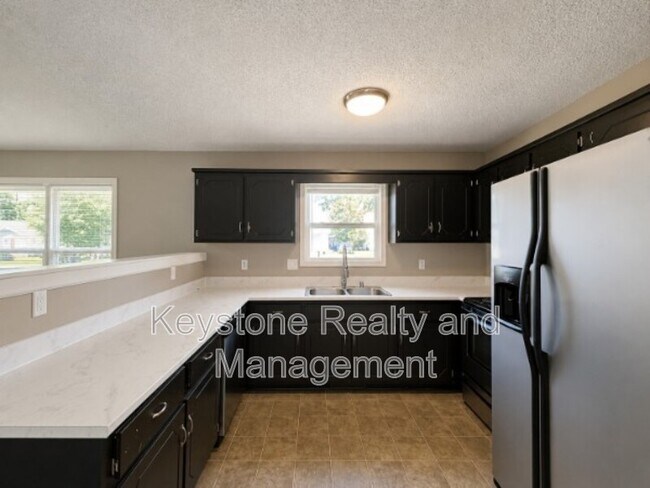 Building Photo - 1920 Timberline Cir