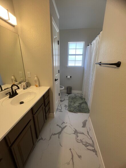 Building Photo - 485 Jeweled Mesa Ct