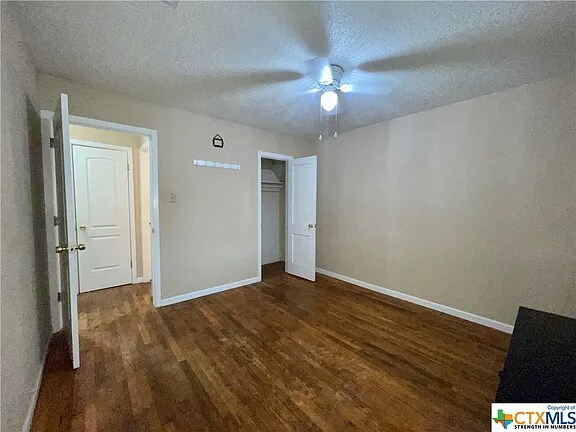 Building Photo - 2905 Taft St