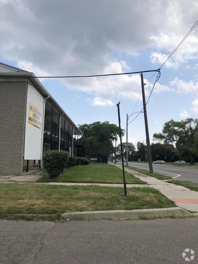 Building Photo - 9730 Wyoming Ave
