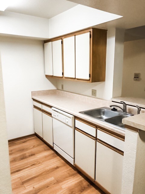 Building Photo - 2136 Stirrup Ln