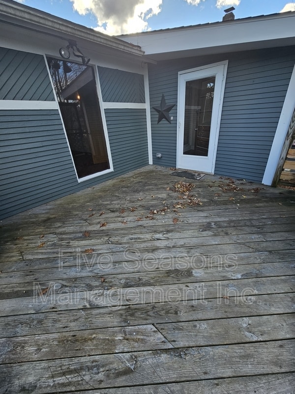 Building Photo - 328 Browns Trce