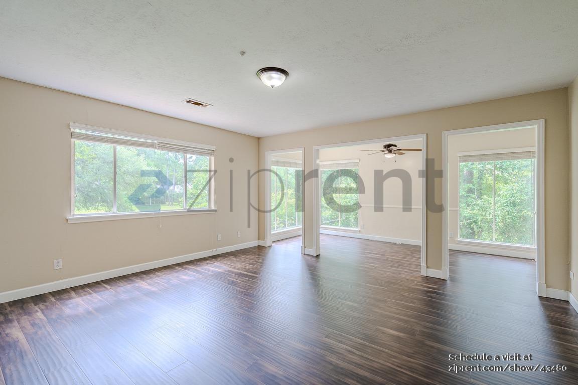 Building Photo - 665 Ravensworth Dr