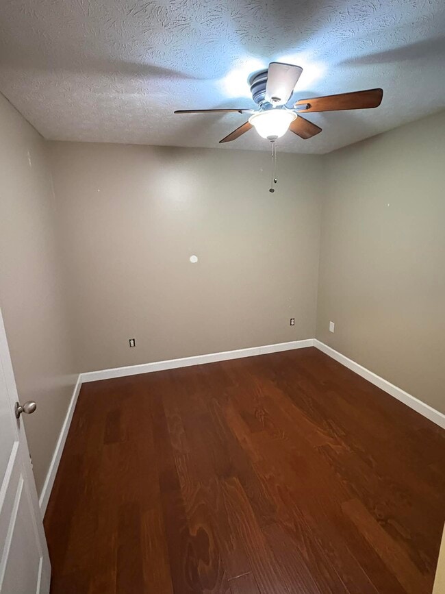 Building Photo - 344 Paddle Wheel St