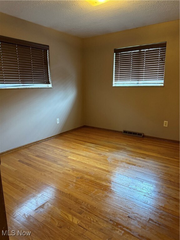 Building Photo - 15809 Montrose Ave