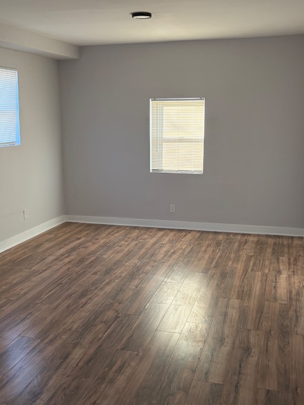 Building Photo - 3436 Benton Blvd