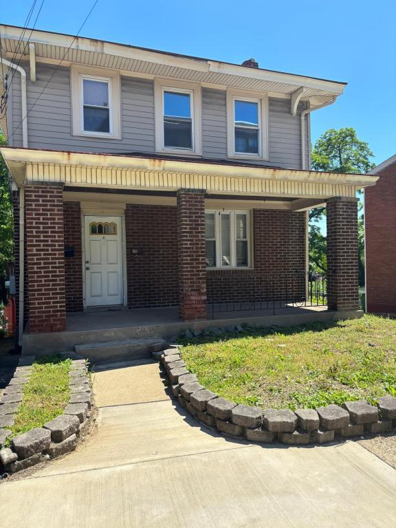 Building Photo - 2823 Clermont Ave