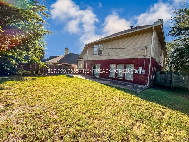 Building Photo - 937 Grasswood Dr