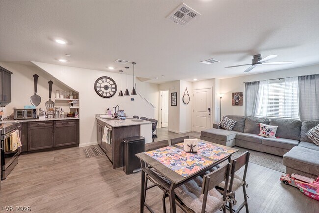 Building Photo - 6816 Citron Mist Ct
