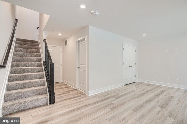 Building Photo - 11409 Starlight Pl
