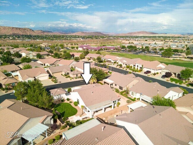 Building Photo - 1673 Warm River Dr