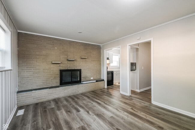 Building Photo - 4769 N Mitchner Ave