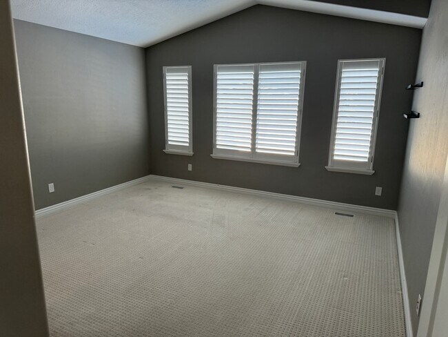 Building Photo - 6288 Peten Way S
