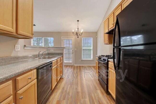 Building Photo - 342 Hunterian Pl