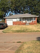 Building Photo - 3608 N Laird Ave