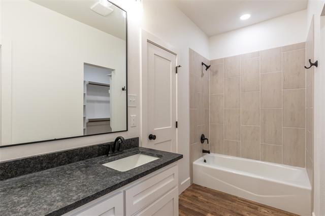 Building Photo - 8009 Sawdust Trl