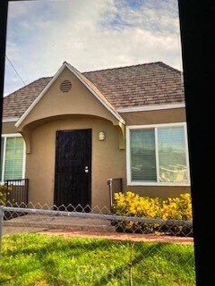 Building Photo - 2725 Mimosa St