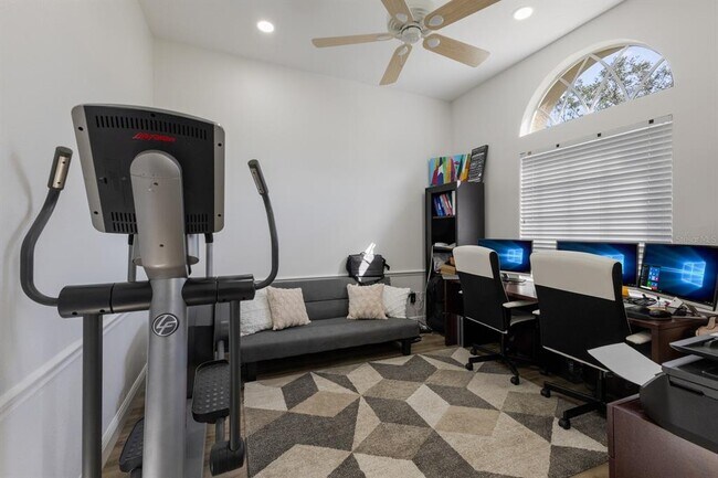Building Photo - 9405 Boxthorn Pl