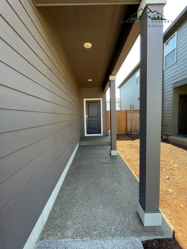 Building Photo - Beautiful 3-Bedroom Home in The Hayden Bri...