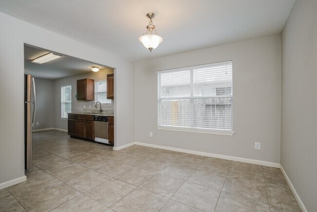 Building Photo - 2823 Cypress Island Dr