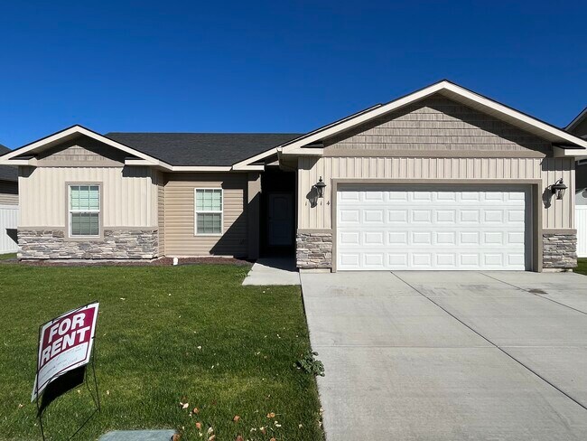 Primary Photo - 1114 Sunnybrook Ave