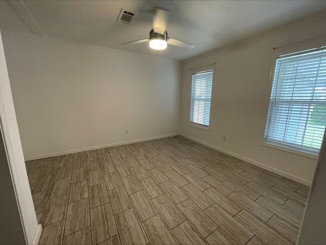 Building Photo - 4 Harbor Cove Ct