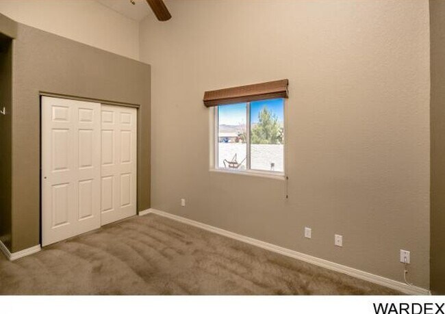 Building Photo - 4 Bedroom House Across from Golf Course! *HOME IS CURRENTLY OCCUPIED, PLEASE DO NOT DISTURB THE T...