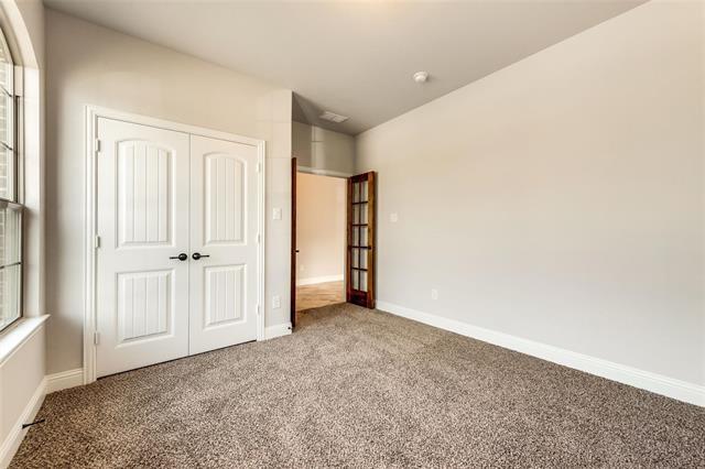 Building Photo - 434 Bentley Dr