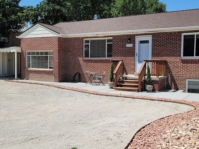 Building Photo - 5211 Julian St