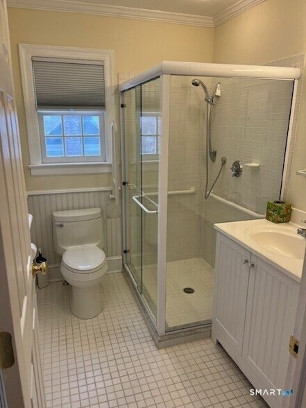 Building Photo - 120 Woodland Rd