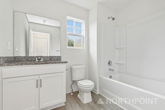 Building Photo - 4105 Snyder Dr