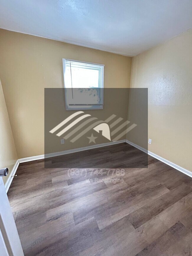 Building Photo - 4381 Marlowe St