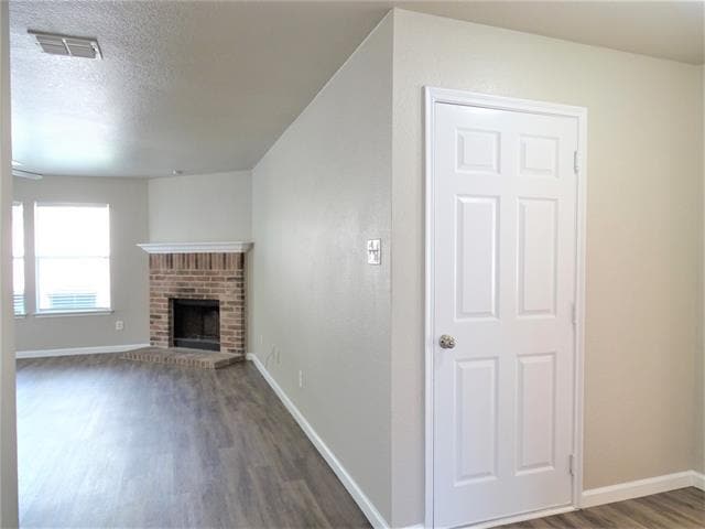 Building Photo - 2809 Briargrove Ln