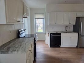 Building Photo - 1907 W Point Pike