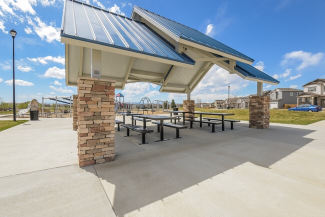 Building Photo - 13461 Oneida Ln