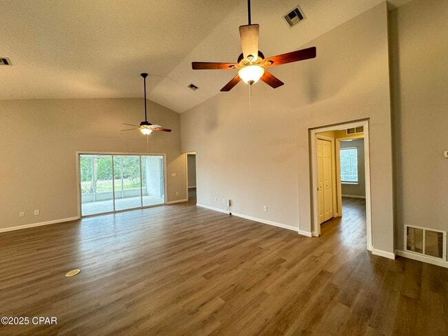 Building Photo - 222 Biltmore Pl