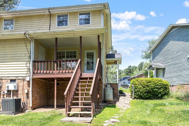 Building Photo - 7 Jadewood Ct