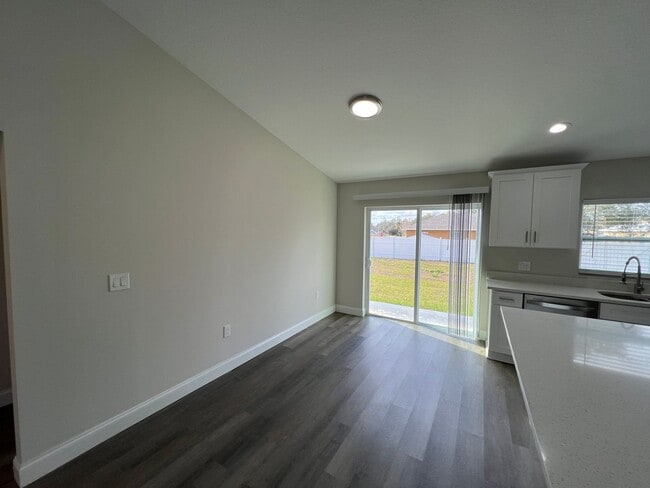 Building Photo - Lovely 3 Bedroom, 2 Bathroom Home in Ocala!!!