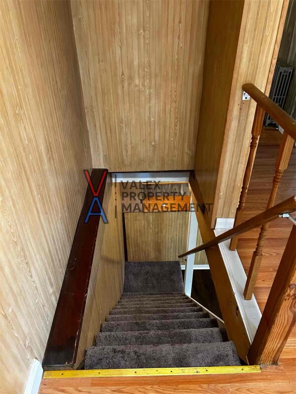 Building Photo - 34 cemetery street