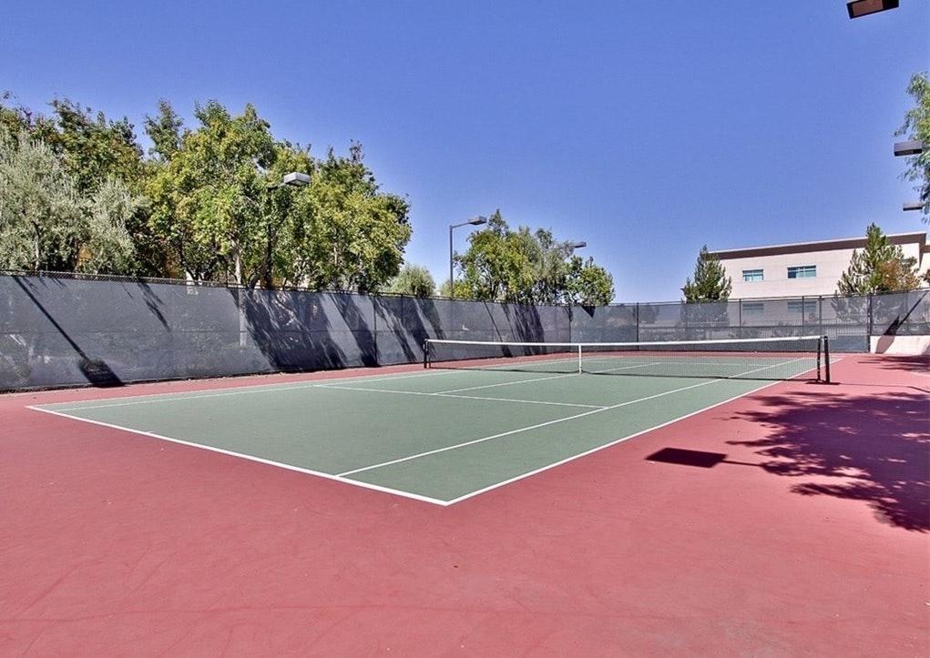 Building Photo - 24105 Del Monte Dr